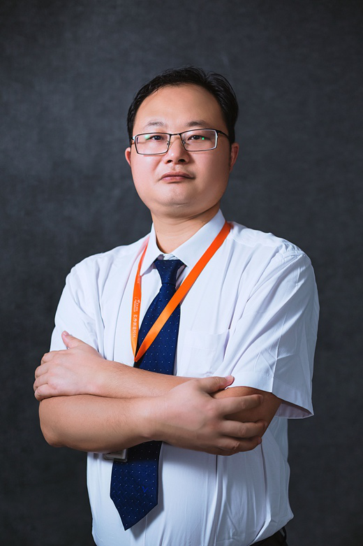 龚老师.png